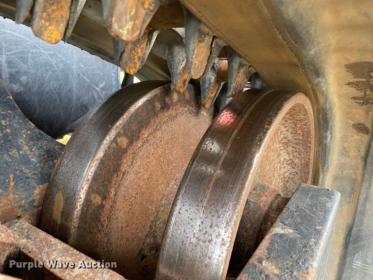 image for item DN7599 2019 Kubota SVL95-2S  tracked skid steer loader