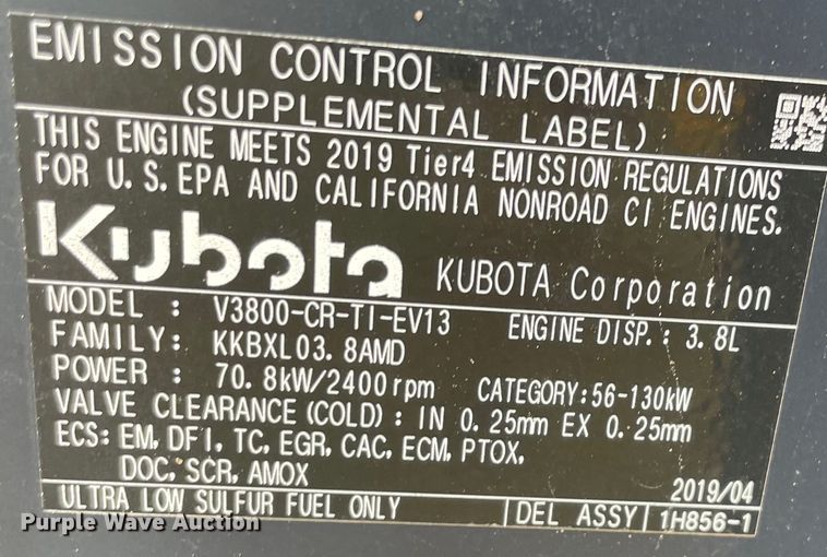 image for item DN7599 2019 Kubota SVL95-2S  tracked skid steer loader