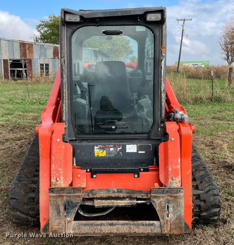 image for item DN7600 2019 Kubota SVL95-2S  tracked skid steer loader