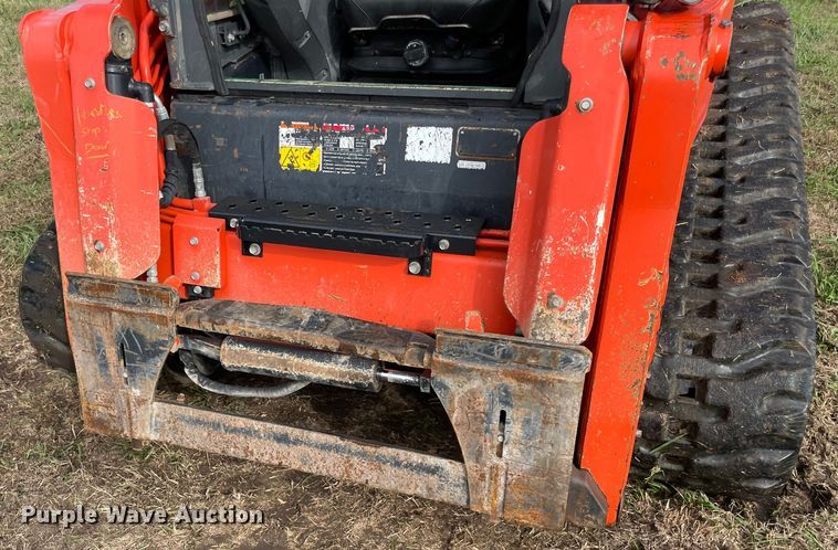 image for item DN7600 2019 Kubota SVL95-2S  tracked skid steer loader