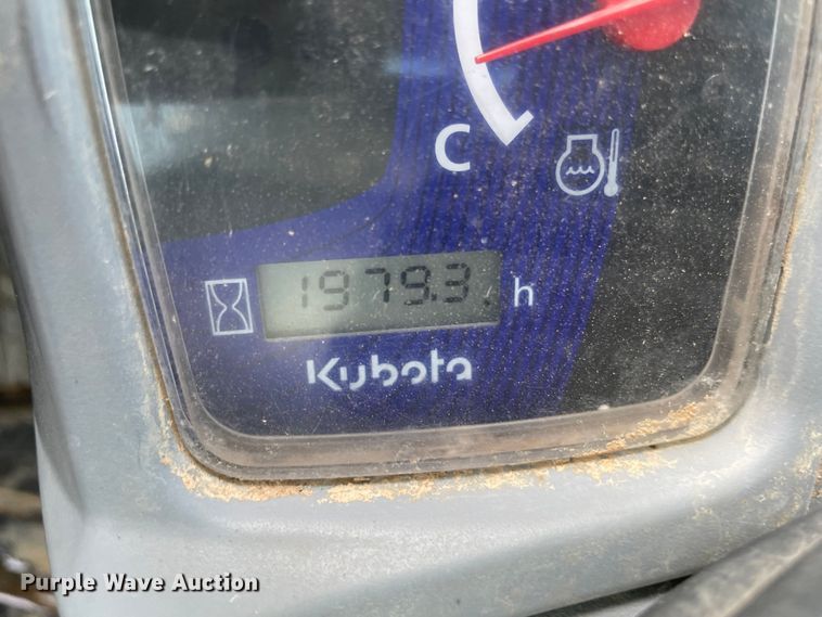 image for item DN7600 2019 Kubota SVL95-2S  tracked skid steer loader