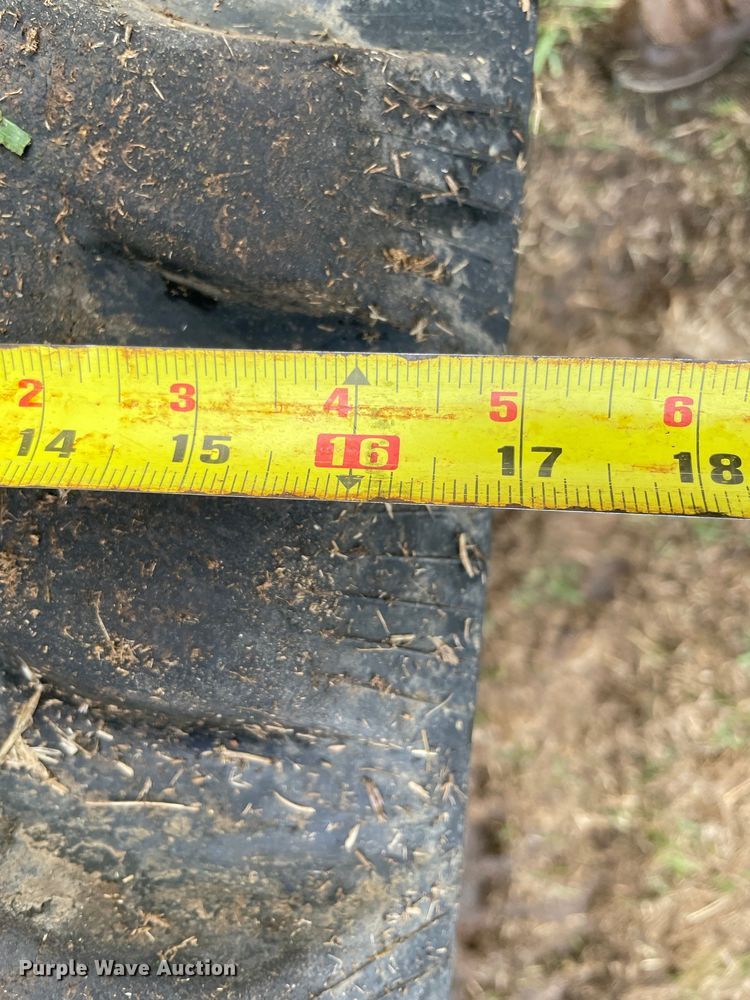 image for item DN7600 2019 Kubota SVL95-2S  tracked skid steer loader