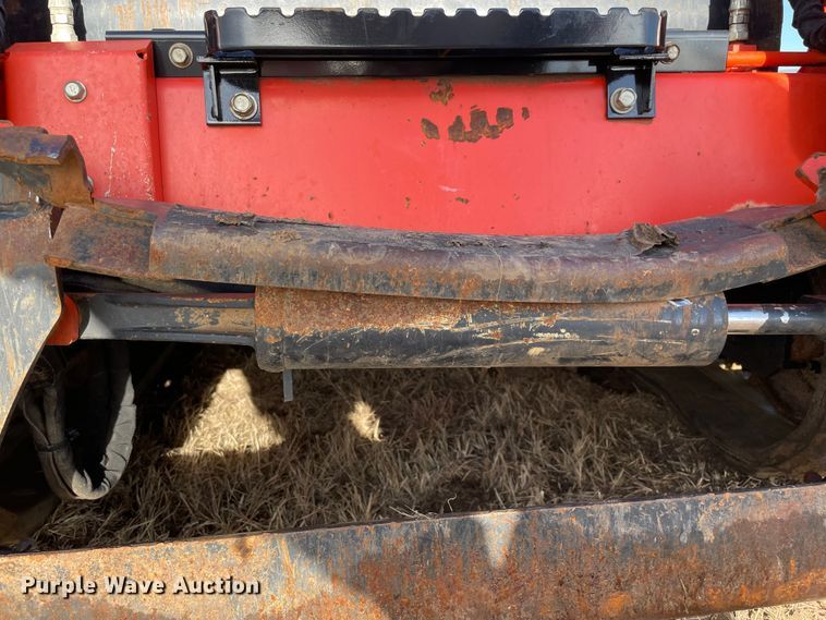 image for item DN7601 2018 Kubota SVL95-2S  tracked skid steer loader