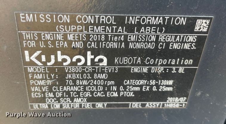 image for item DN7601 2018 Kubota SVL95-2S  tracked skid steer loader