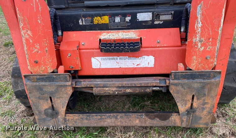 image for item DN7616 2017 Kubota SVL75-2  tracked skid steer loader