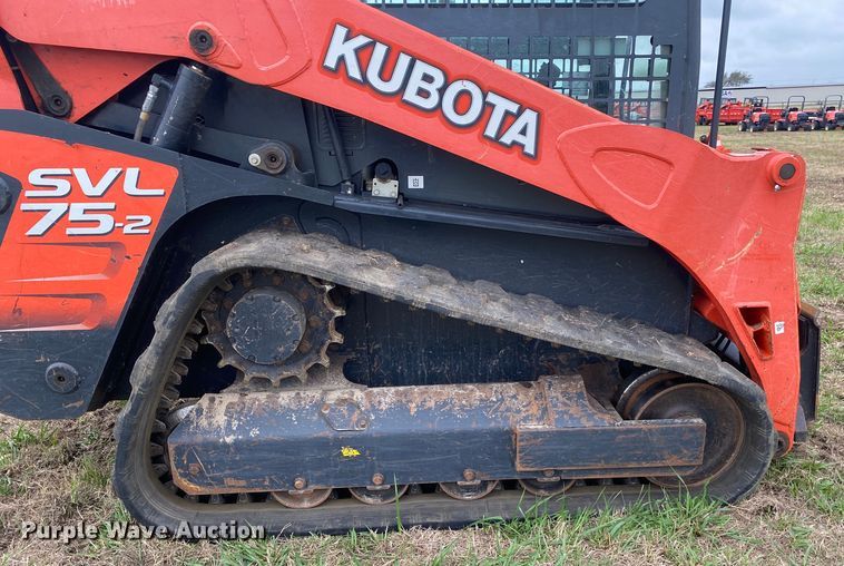 image for item DN7616 2017 Kubota SVL75-2  tracked skid steer loader
