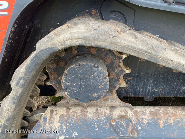 image for item DN7616 2017 Kubota SVL75-2  tracked skid steer loader