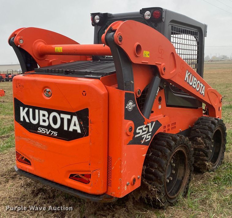 image for item DN7617 2020 Kubota SSV75P  skid steer loader
