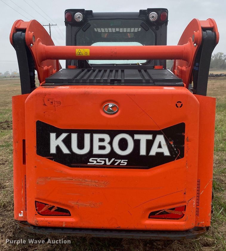 image for item DN7617 2020 Kubota SSV75P  skid steer loader