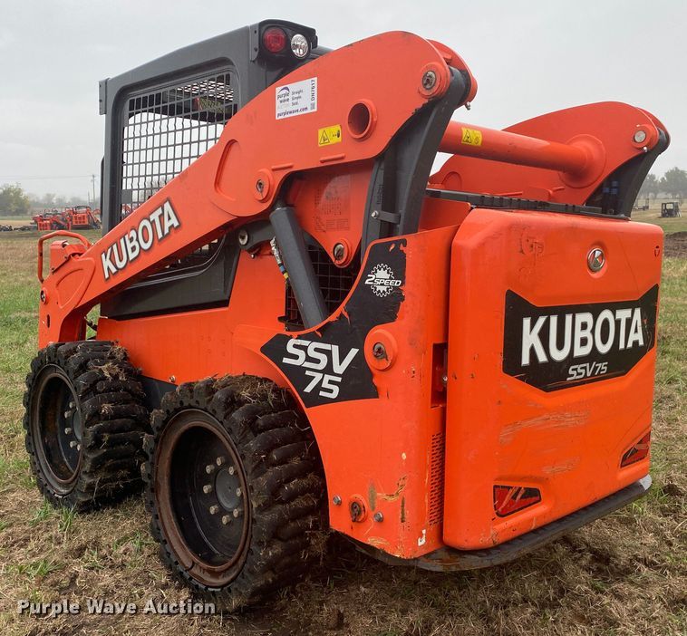 image for item DN7617 2020 Kubota SSV75P  skid steer loader