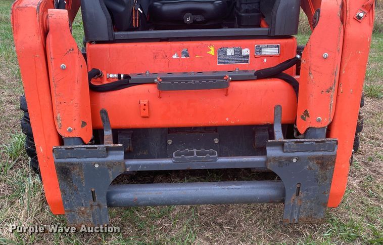 image for item DN7617 2020 Kubota SSV75P  skid steer loader