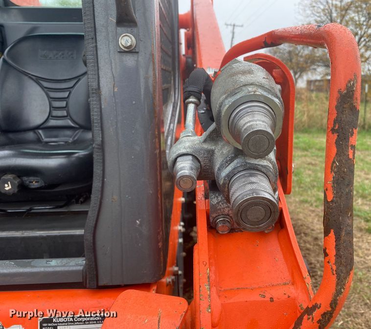 image for item DN7617 2020 Kubota SSV75P  skid steer loader