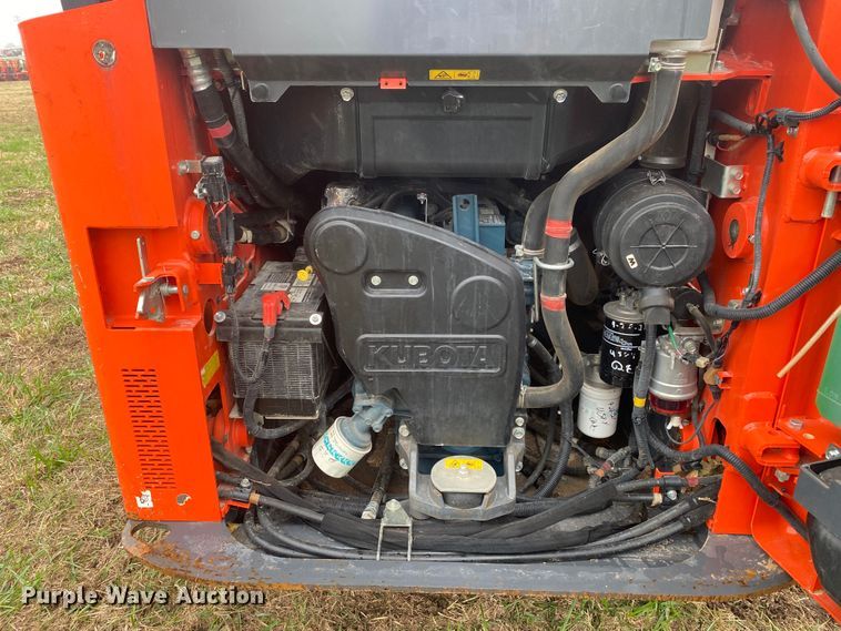 image for item DN7618 2021 Kubota SSV65P  skid steer loader