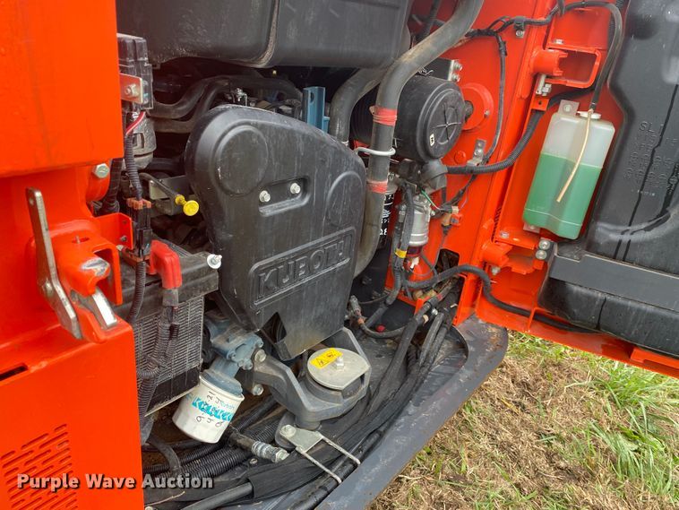 image for item DN7618 2021 Kubota SSV65P  skid steer loader