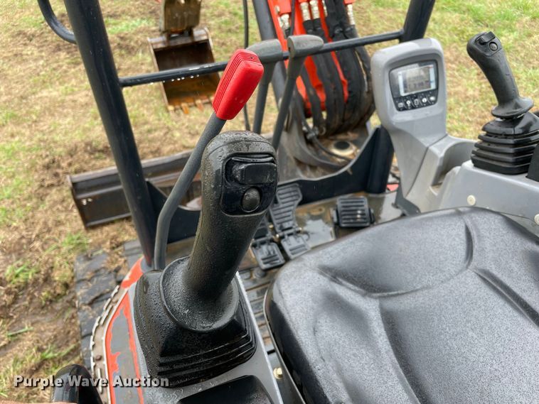 image for item DN7619 2019 Kubota KX057-4 mini excavator