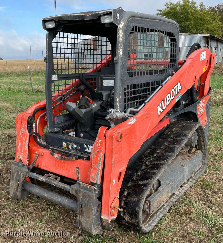 image for item DN7620 2021 Kubota SVL65-2  tracked skid steer loader