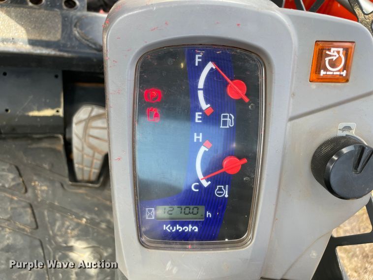 image for item DN7620 2021 Kubota SVL65-2  tracked skid steer loader