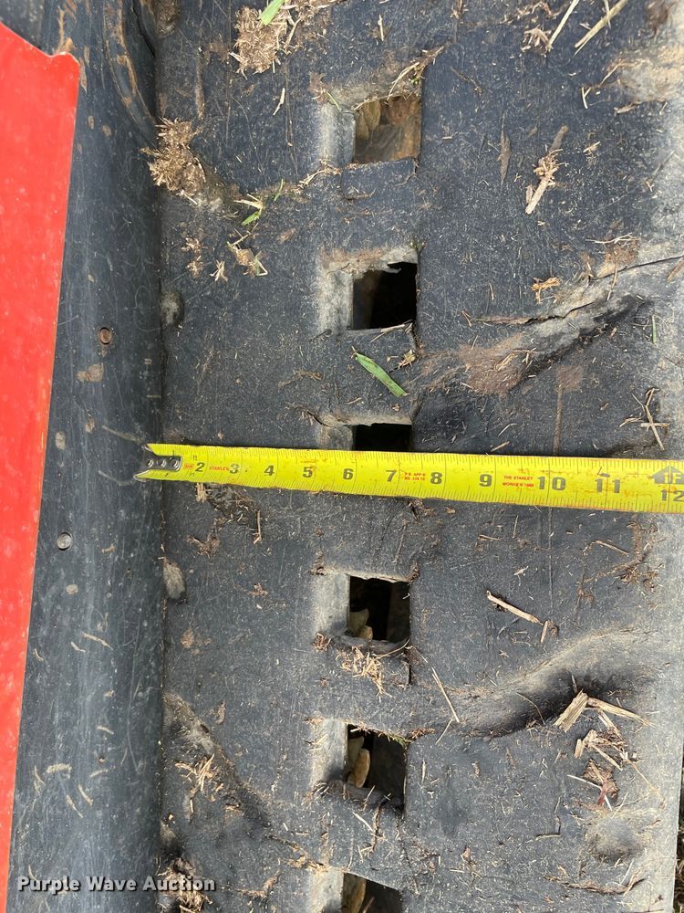 image for item DN7620 2021 Kubota SVL65-2  tracked skid steer loader