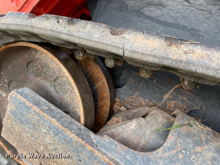 image for item DN7620 2021 Kubota SVL65-2  tracked skid steer loader