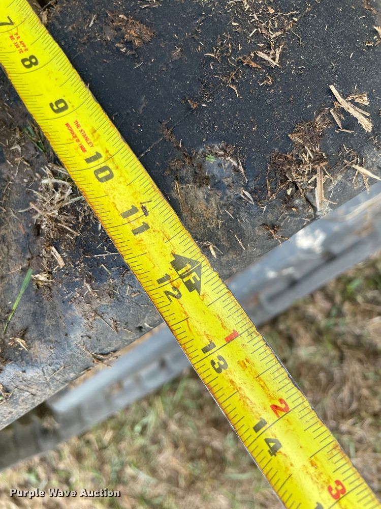 image for item DN7620 2021 Kubota SVL65-2  tracked skid steer loader