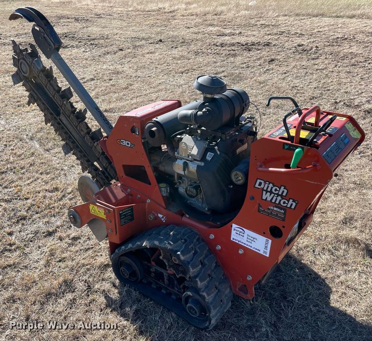 image for item DN7636 2019 Ditch Witch C30X  trencher