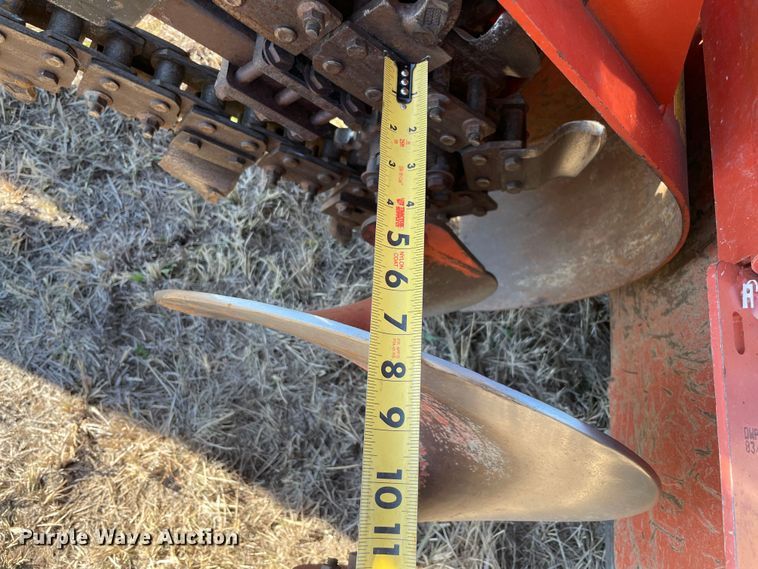 image for item DN7636 2019 Ditch Witch C30X  trencher