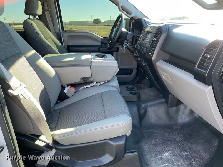 image for item MI9541 2018 Ford F150  SuperCrew pickup truck