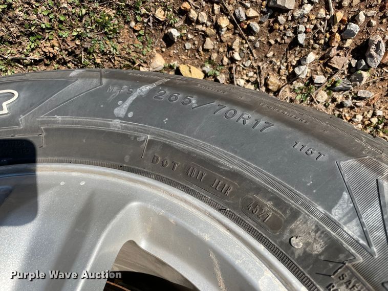 image for item MI9541 2018 Ford F150  SuperCrew pickup truck