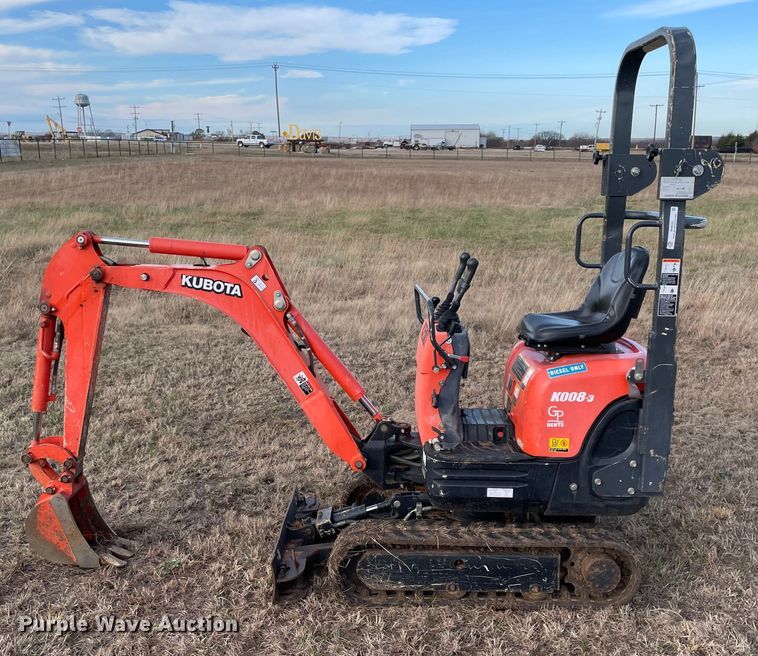 image for item MI9555 Kubota K008-3  mini excavator