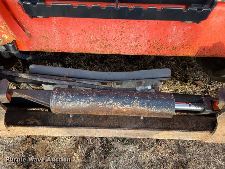 image for item MI9556 2019 Kubota SVL95-2S tracked skid steer loader