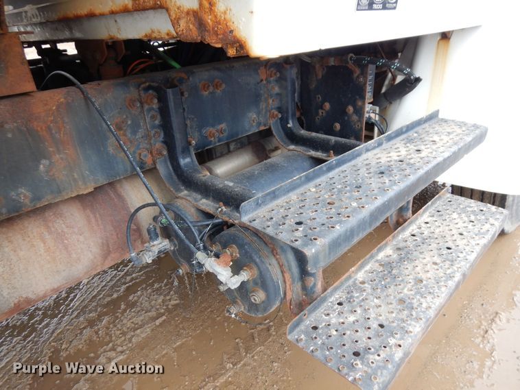 image for item AF9438 2006 Sterling Acterra  dump truck