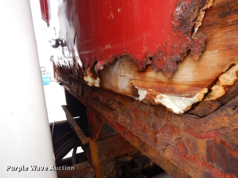 image for item AF9438 2006 Sterling Acterra  dump truck