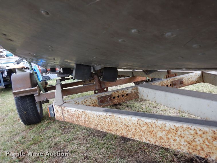 image for item AF9467 1978 Sea Nymph  boat