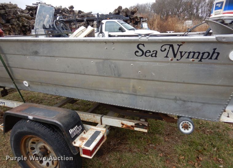 image for item AF9467 1978 Sea Nymph  boat