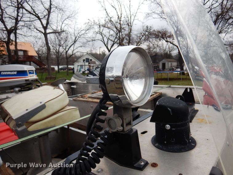 image for item AF9467 1978 Sea Nymph  boat