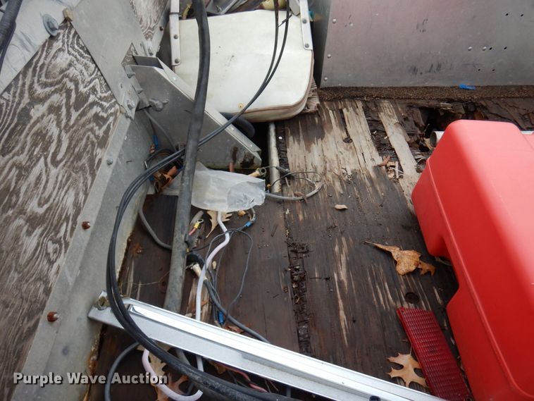 image for item AF9467 1978 Sea Nymph  boat