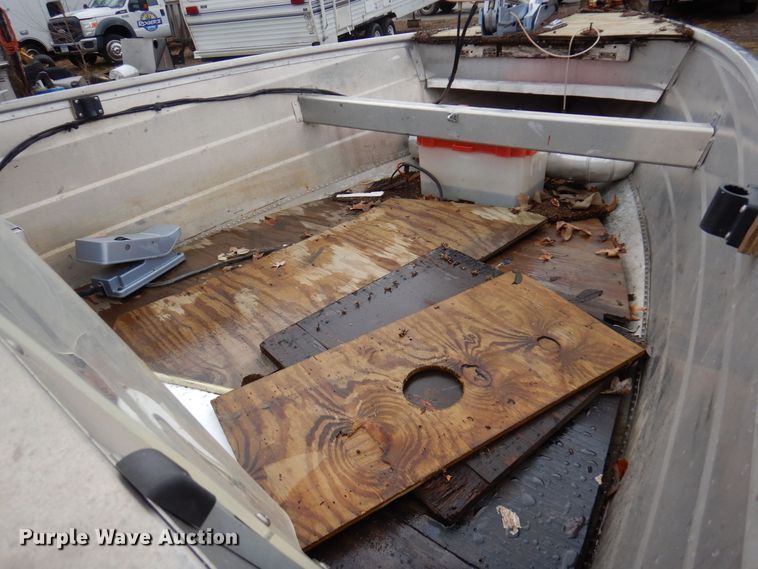 image for item AF9467 1978 Sea Nymph  boat