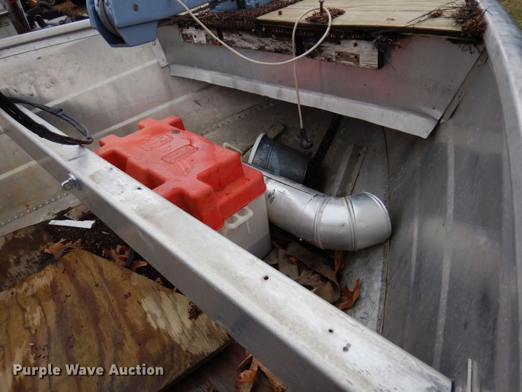 image for item AF9467 1978 Sea Nymph  boat