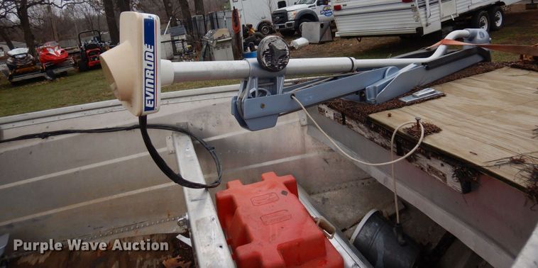 image for item AF9467 1978 Sea Nymph  boat