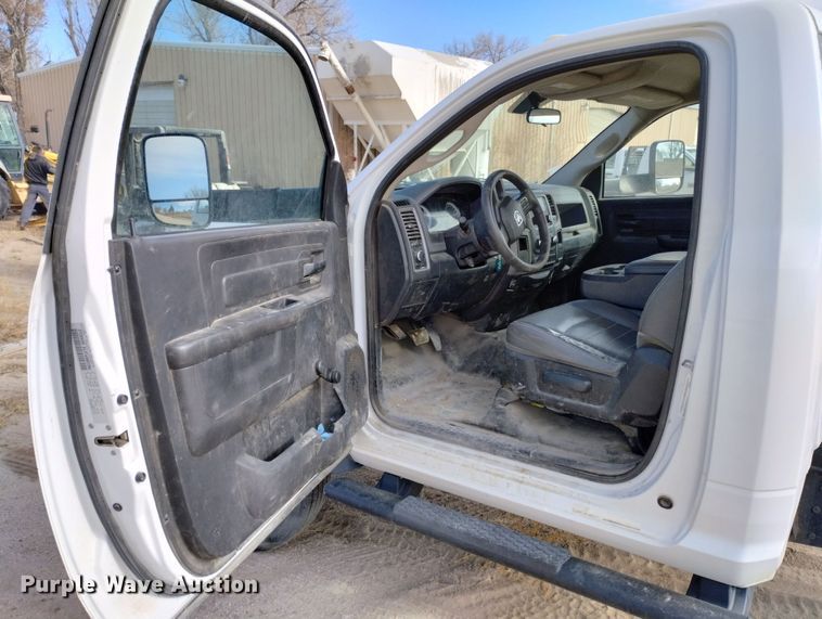 image for item DF8218 2015 Dodge Ram 4500  truck cab and chassis