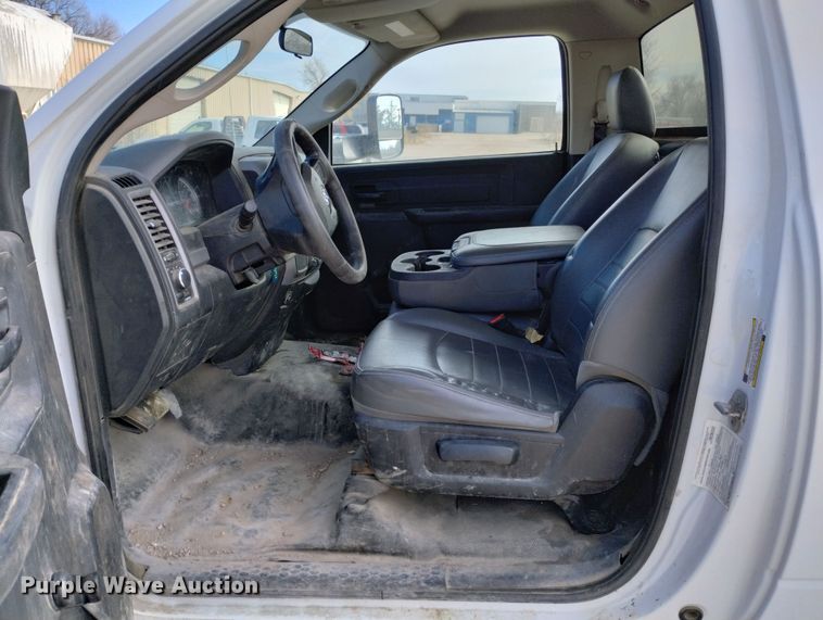 image for item DF8218 2015 Dodge Ram 4500  truck cab and chassis