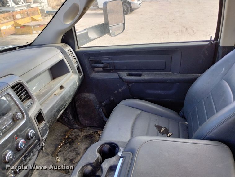 image for item DF8218 2015 Dodge Ram 4500  truck cab and chassis