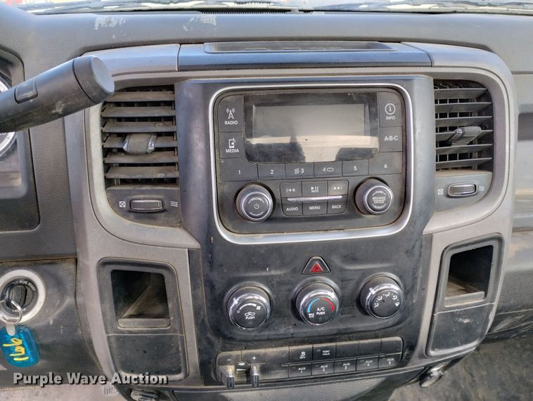 image for item DF8218 2015 Dodge Ram 4500  truck cab and chassis