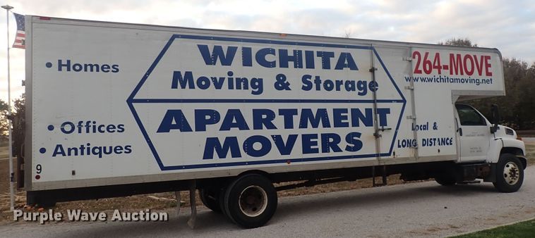 image for item DI1913 2005 GMC C6500  box truck