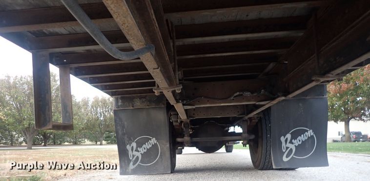 image for item DI1913 2005 GMC C6500  box truck