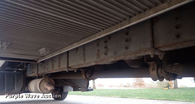 image for item DI1913 2005 GMC C6500  box truck