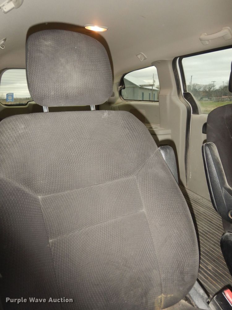 image for item DI6840 2012 Dodge Grand Caravan  van