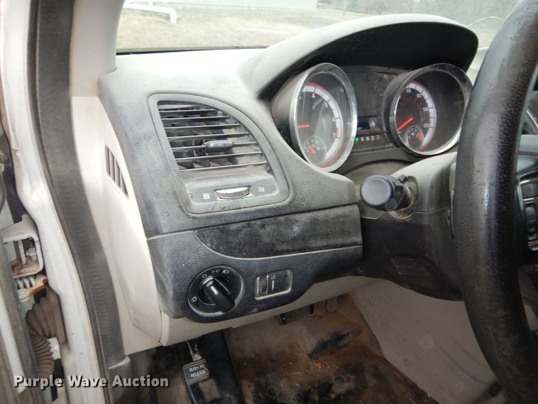 image for item DI6840 2012 Dodge Grand Caravan  van