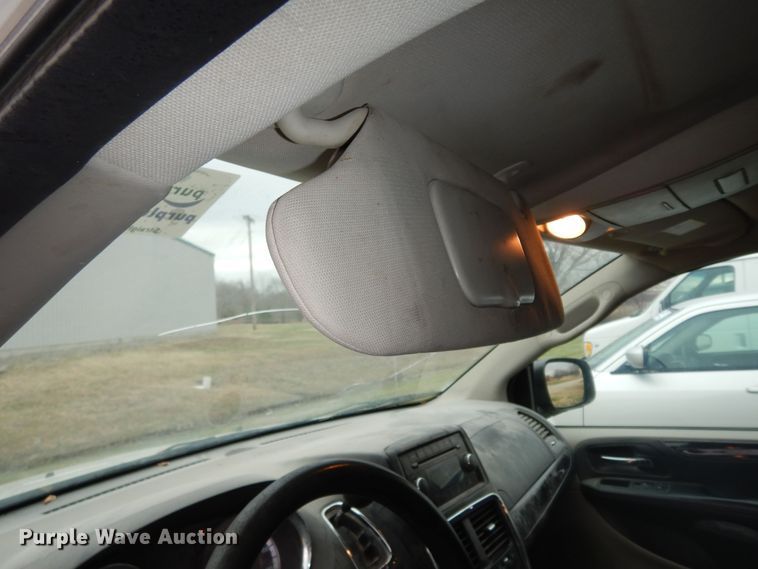 image for item DI6840 2012 Dodge Grand Caravan  van