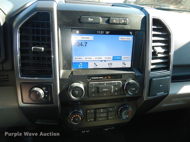 image for item DI6841 2019 Ford F150  SuperCrew pickup truck